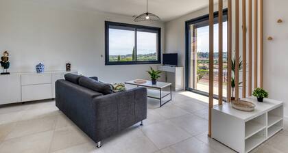 Villa Maryet avec terrasse privée, Wi-Fi et climatisation