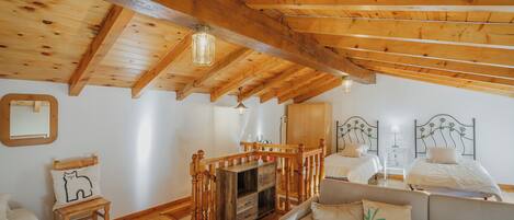 3 chambres, Wi-Fi gratuit, draps fournis