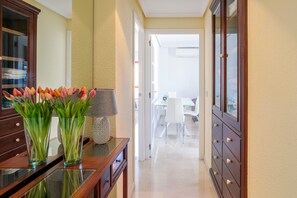 Dining - Apartment 'Torre Mar Muchavista' with Sea View, Shared Pool and Wi-Fi (El Campello)