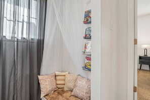 Interior - Powell House! 3 mi from Purina (Labadie)