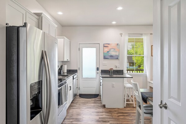 Private kitchen - Powell House! 3 mi from Purina (Labadie)