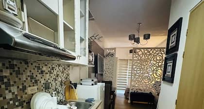 One Bedroom WBalcony Near Bgc Netflix