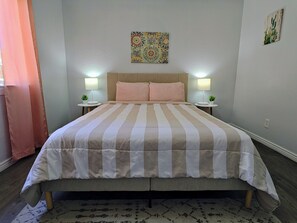 2 Schlafzimmer, Bügeleisen/Bügelbrett, kostenloses WLAN, Bettwäsche
