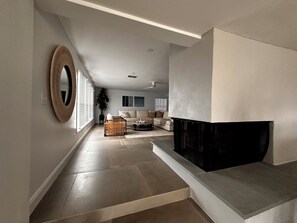 Interior - Waterfront home in the town of Old Saybrook, CT, walk to beach in a minute. (Old Saybrook)