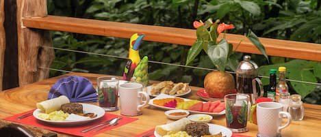 Daily continental breakfast for a fee
