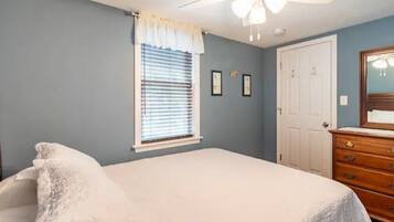 1 bedroom, iron/ironing board, travel crib, internet