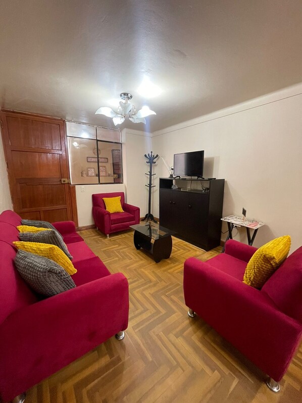 Living area - a 10 Minutos Caminando a la Plaza de Armas, a Espaldas del Qoricancha (Cusco)