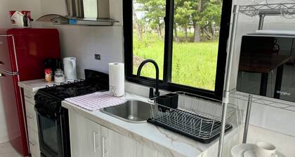 Cozy familizy-sized apartment, downstairs, with large patio - Alto Boquete