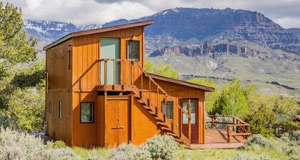 Loren's Lookout- pet friendly, on the way to Yellowstone National Park