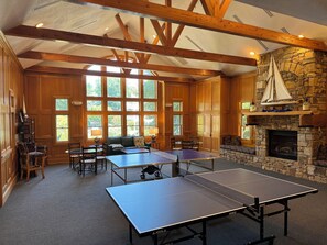 Unclassified image, 4 of 50, button