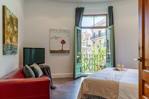 3 habitaciones, cuna de viaje, wifi y ropa de cama