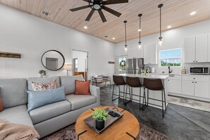 Smart TV - Cross Mountain Cottages 6 | Relax, Grill, Repeat (Fredericksburg)