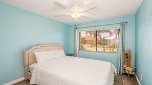 Unclassified image, 5 of 21, button - Beautiful, 3-bedroom waterfront, pool/spa home on Marco Island (Marco Island)