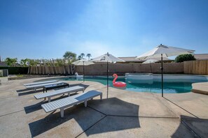 Beheizter Pool