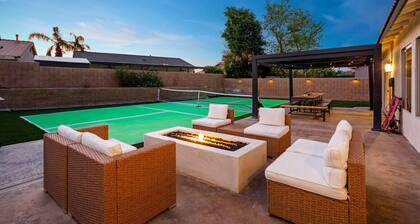 Desert Retreat | 4BR w/ Pool, Spa & Golf Green