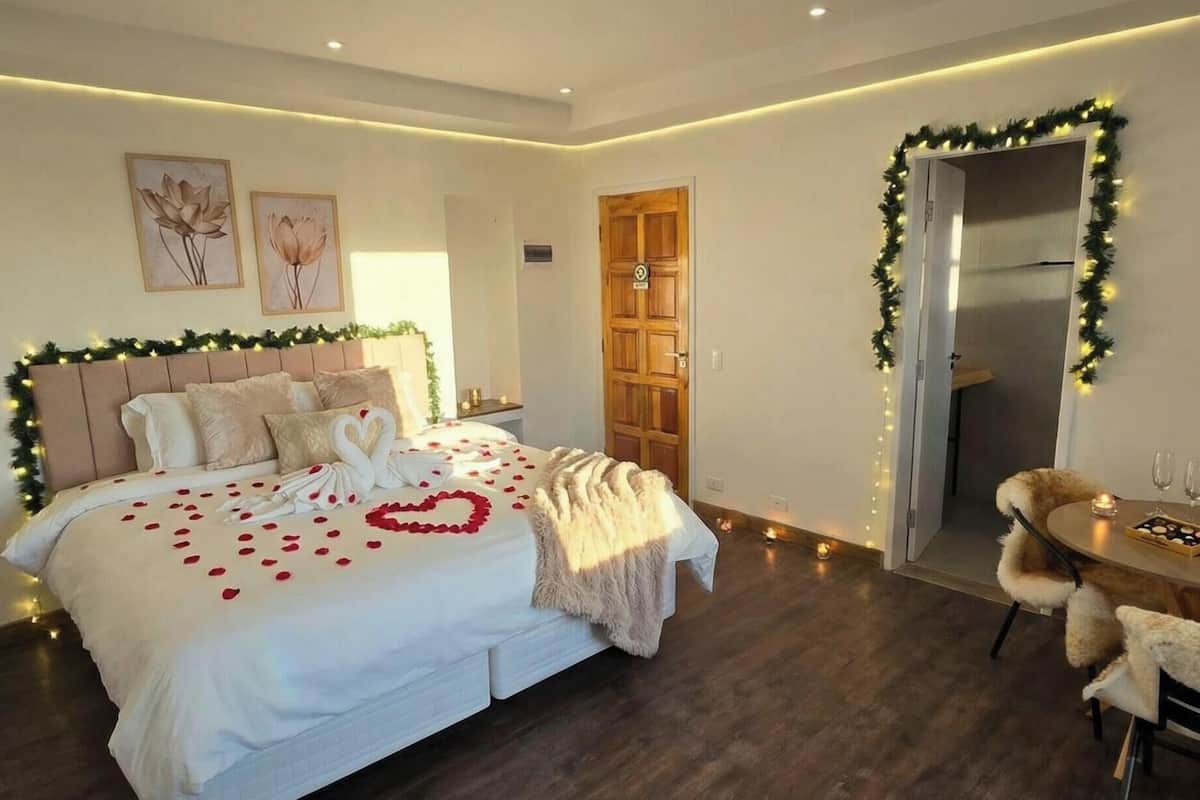 Premium bedding, Select Comfort beds, minibar, individually decorated