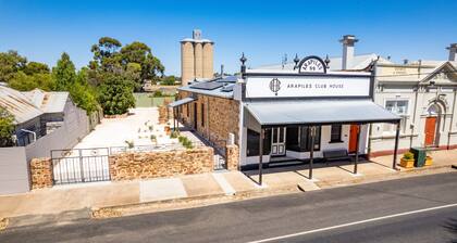 Arapiles Club House in Natimuk