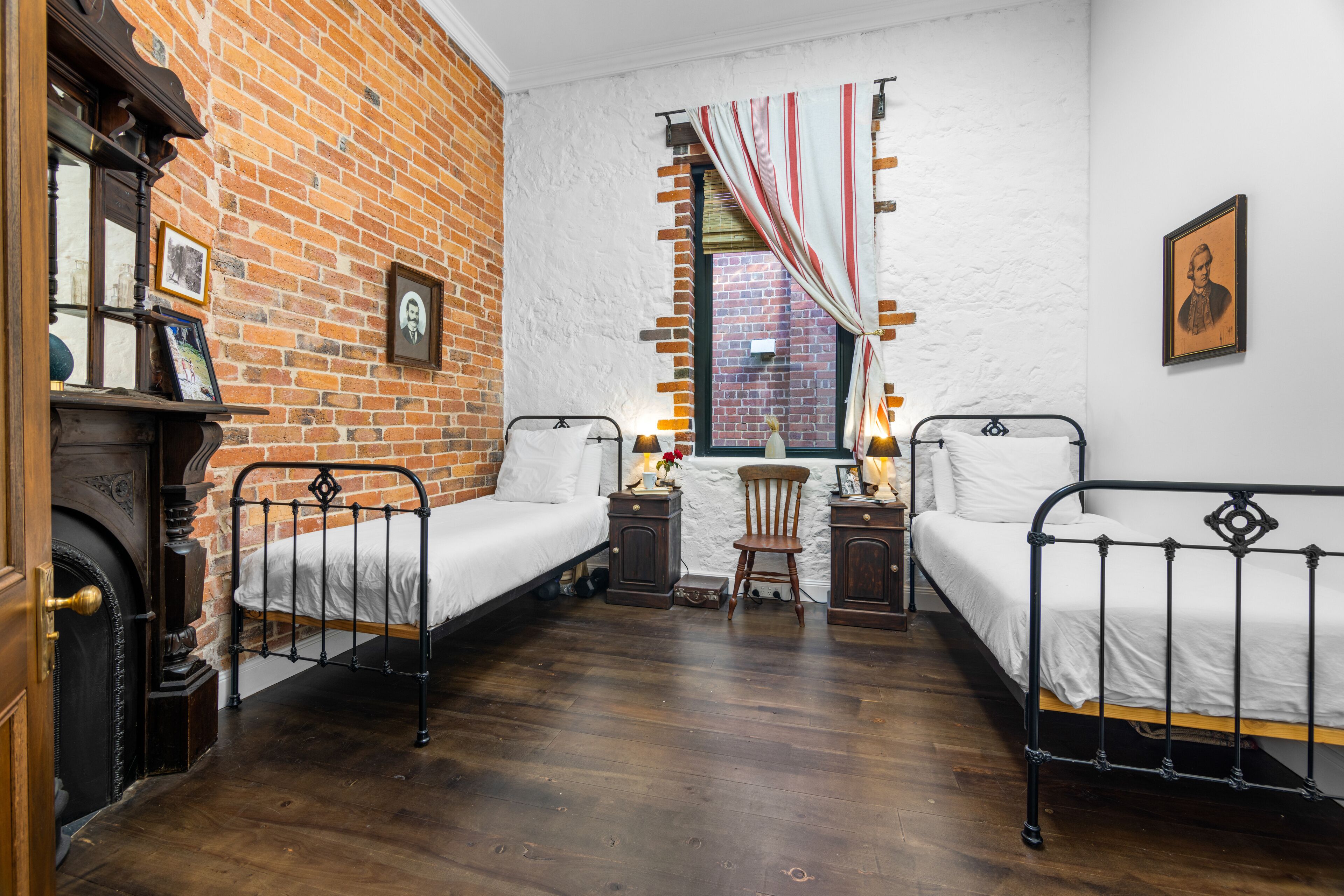 4 Schlafzimmer, Bügeleisen/Bügelbrett, Reisekinderbett, Internetzugang