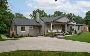 Imagen sin descripción, 3 de 32, botón