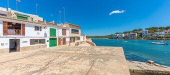 CAS PADRINS (PORTOPETRO) - Picturesque house in front of the sea in Portopetro with free W