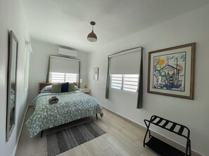 3 dormitorios, tabla de planchar con plancha, wifi gratis y ropa de cama