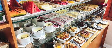 Desayuno buffet incluido todos los días
