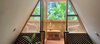 Charming A-frame charming House in Arusha village