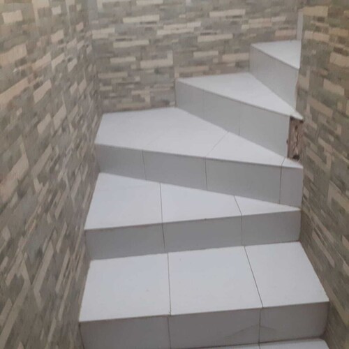 Captivating 4-Bed House in Tamaris