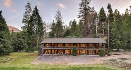 Camp Nelson Lodge | Room 6 | Sierra Nevada Retreat