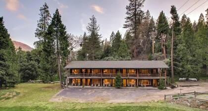 Mountain Nook Camp Nelson Lodge #4