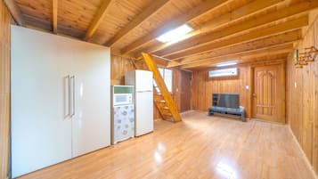 Camera Basic, 2 camere da letto (Opal (Private BBQ)) | 1 camera, Wi-Fi gratuito