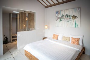 Basic Villa | 2 bedrooms, in-room safe, desk, laptop workspace - Villa Nina (Canggu)
