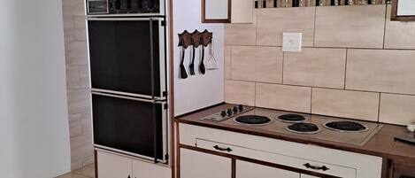 Microwave, oven, stovetop