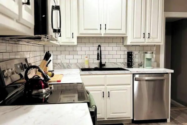 Fridge, microwave, oven, stovetop