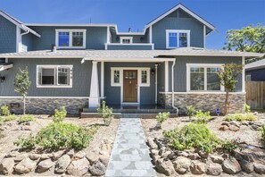 Exterior - Jewel in Burlingame (Burlingame)