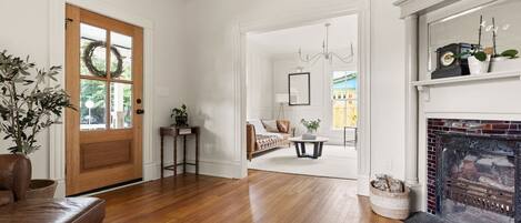 TV, fireplace, offices