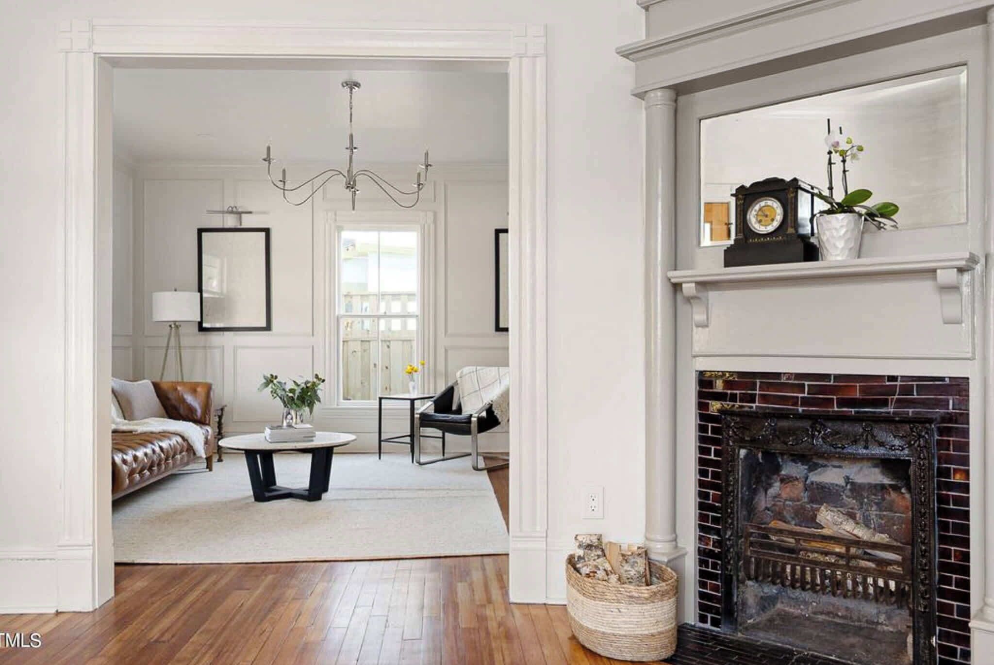 TV, fireplace, offices