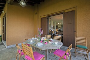 Family Villa, Multiple Bedrooms, 2 Bathrooms, Mountainside (Three Lakes Villa Varese) | Outdoor dining - Three Lakes Villa Varese (Buguggiate)