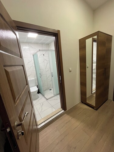 Banaz Eren Otel
