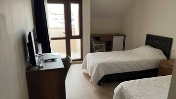 1 bedroom, blackout curtains, soundproofing, free WiFi