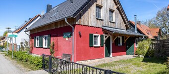 Holiday Home 'Ferienhaus Haussee' with Lake View, Private Terrace and Wi-Fi
