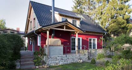 Ferienhaus Haussee" mit Seeblick, privater Terrasse und WLAN