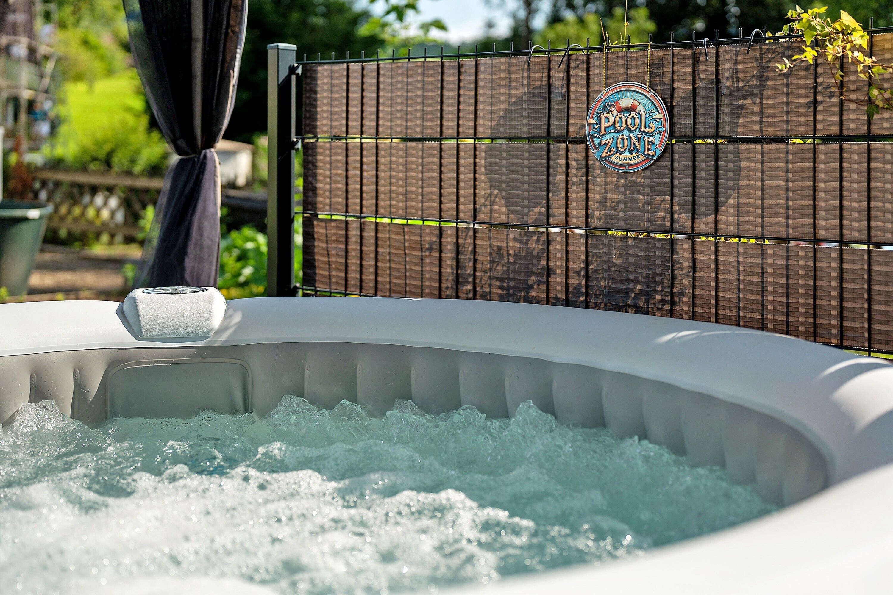 Baignoire à remous extérieure