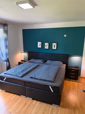 2 dormitorios, wifi gratis, ropa de cama