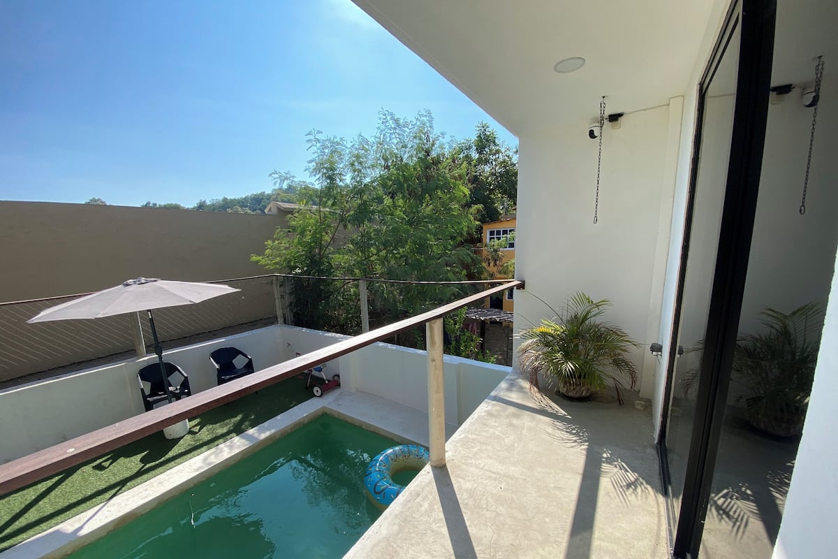 Basic Twin Room, Air conditioning, Pool View | WiFi (free), bed sheets