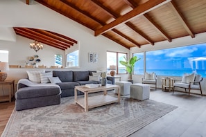 Smart TV, fireplace, offices