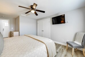 1 chambre, fer et planche à repasser, accès Internet, draps fournis