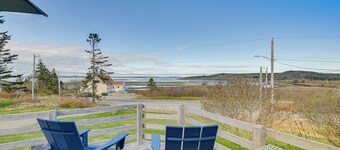 Peaceful Lubec Home w/ Views: Walk to Beach!