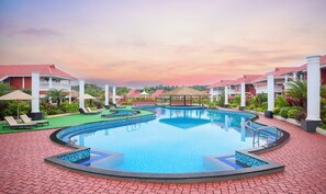 Outdoor pool - Gateway Bekal (Hosdurg)