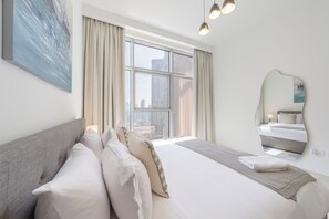 Luxury Apartment, 3 Bedrooms, Non Smoking, City View